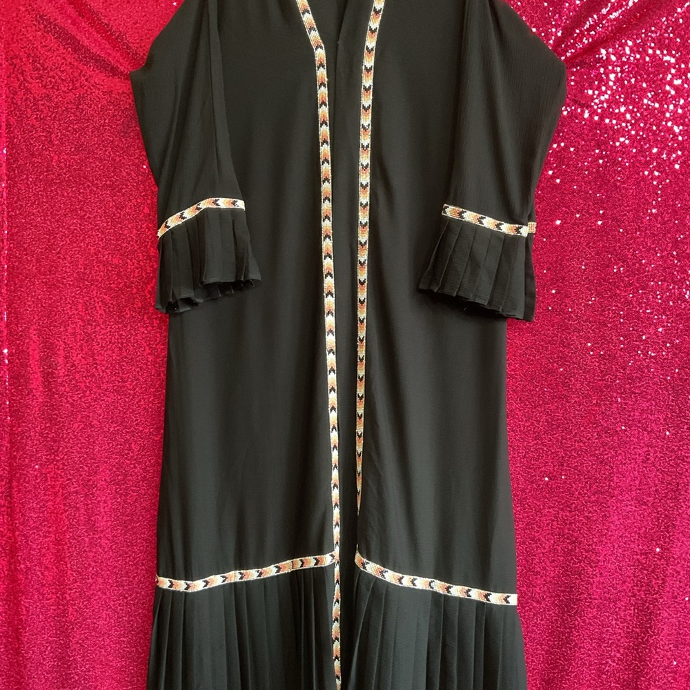 Elegant Black Pleated Dress